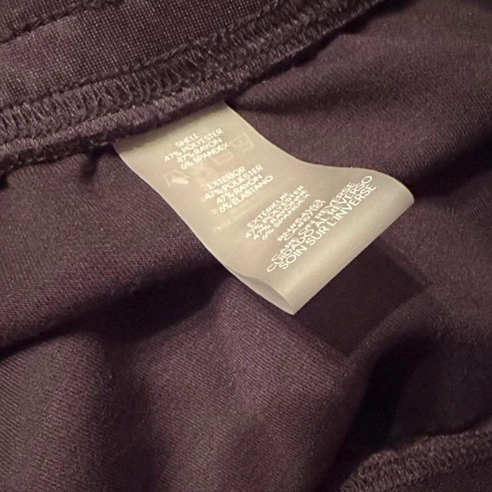 Like New! $110 Karl Lagerfeld Paris Black Joggers with White Stripes sz L - Picture 15 of 15